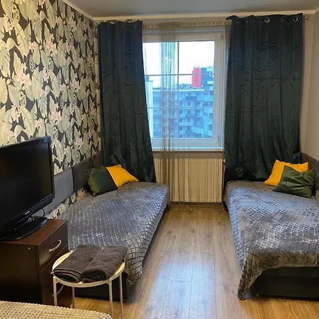 Hotel Pokoj Z Prywatna Lazienka W 2-pokojowym Mieszkaniu Komuny Paryskiej Wrocław