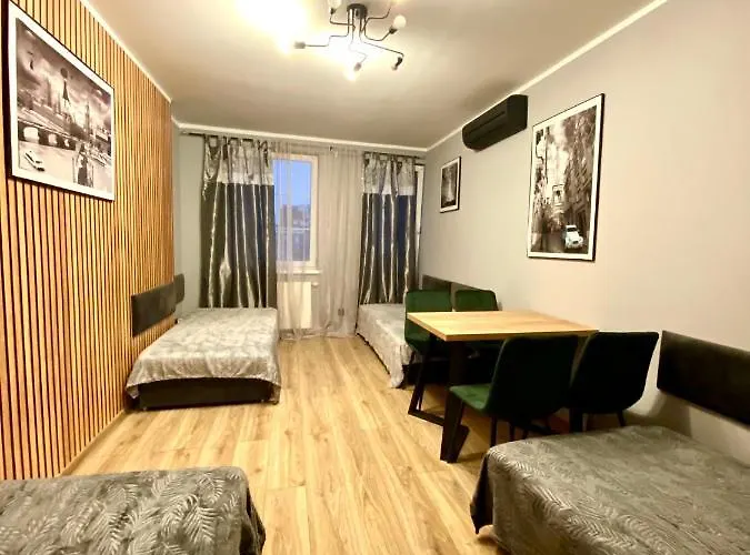 Pokoj Z Prywatna Lazienka W 2-pokojowym Mieszkaniu Komuny Paryskiej * ヴロツワフ