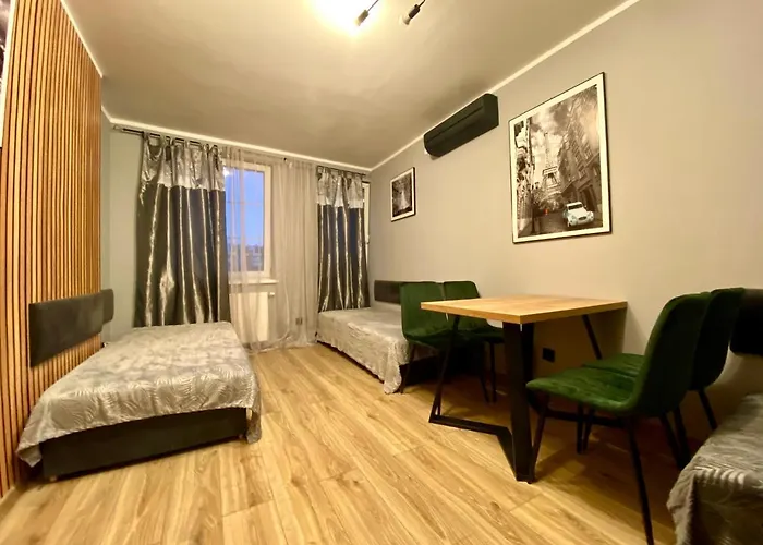 Pokoj Z Prywatna Lazienka W 2-pokojowym Mieszkaniu Komuny Paryskiej ホテル *