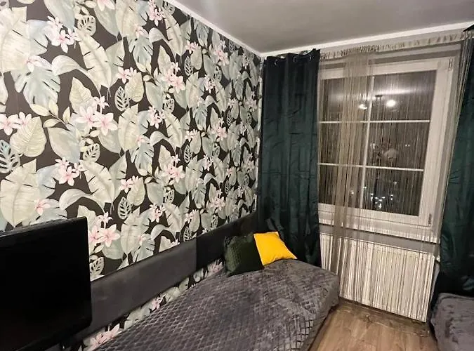 Pokoj Z Prywatna Lazienka W 2-pokojowym Mieszkaniu Komuny Paryskiej ホテル ヴロツワフ