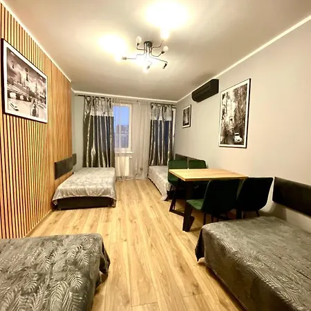 Pokoj Z Prywatna Lazienka W 2-pokojowym Mieszkaniu Komuny Paryskiej * Breslavia