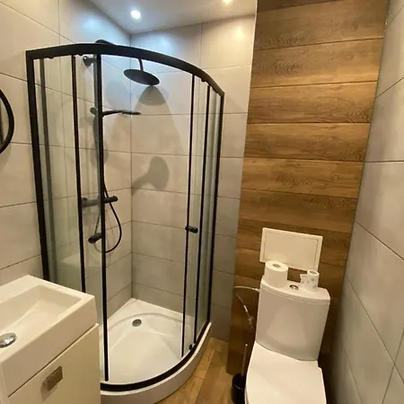 Pokoj Z Prywatna Lazienka W 2-pokojowym Mieszkaniu Komuny Paryskiej Hotel